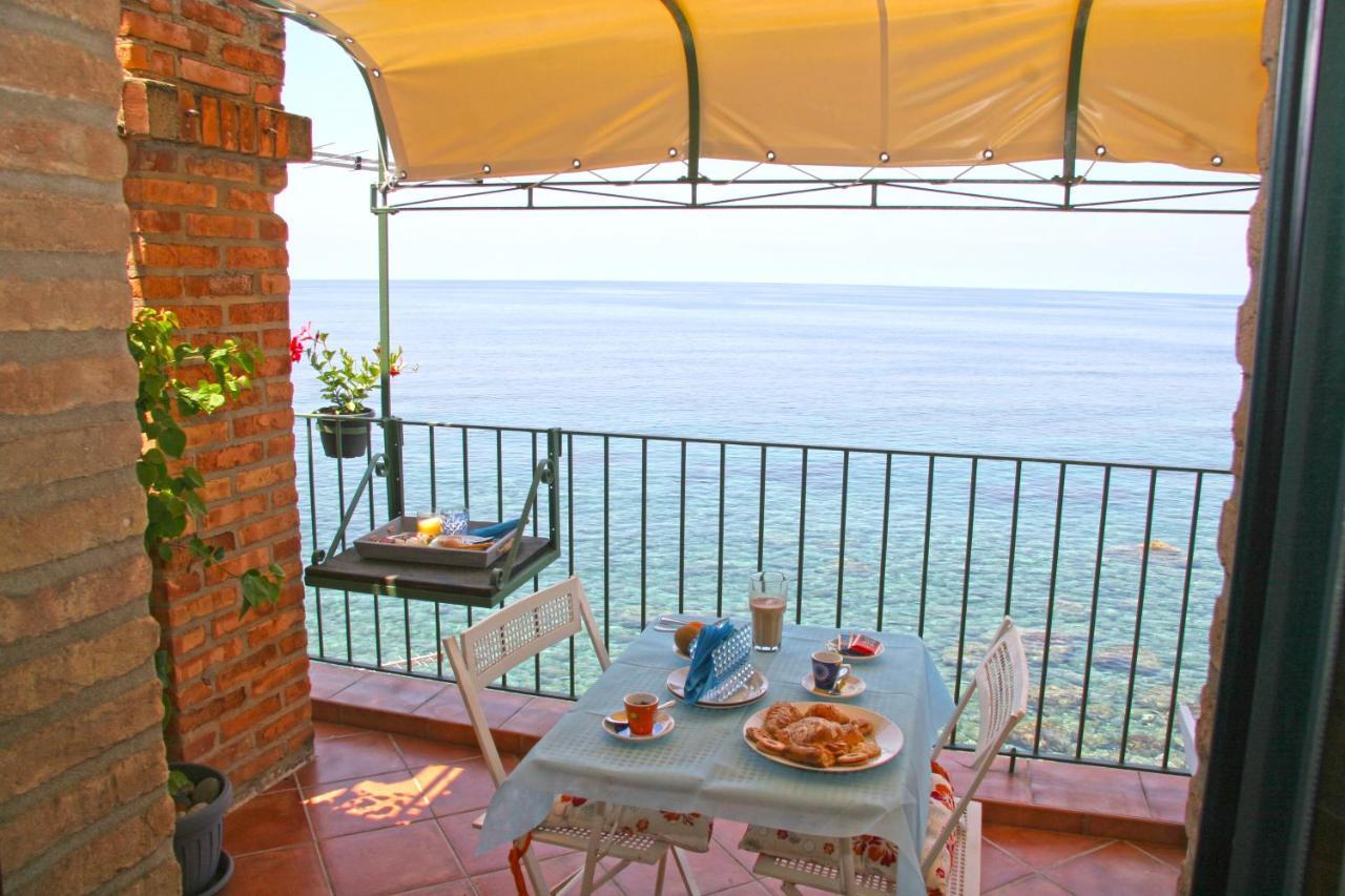 Bb Il Generale Bed & Breakfast Scilla Exterior photo