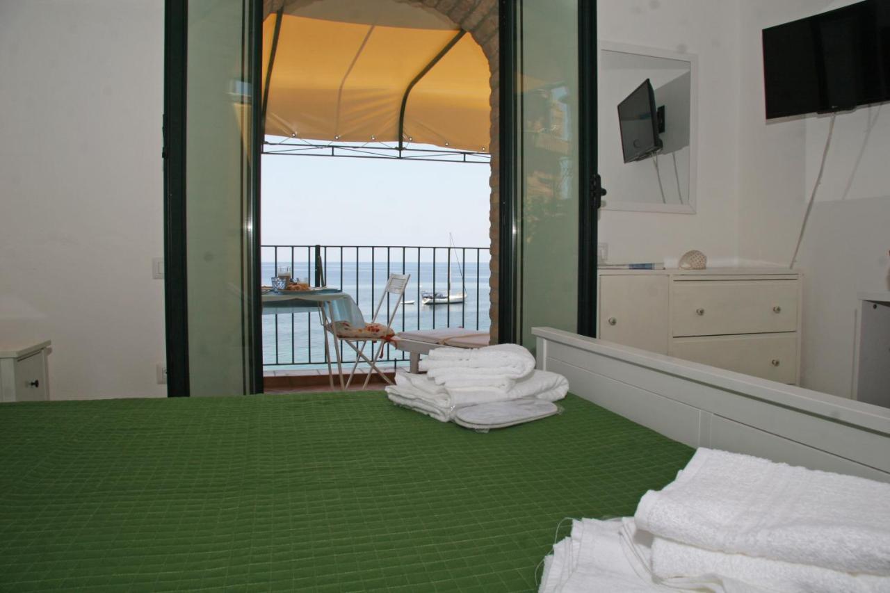 Bb Il Generale Bed & Breakfast Scilla Exterior photo