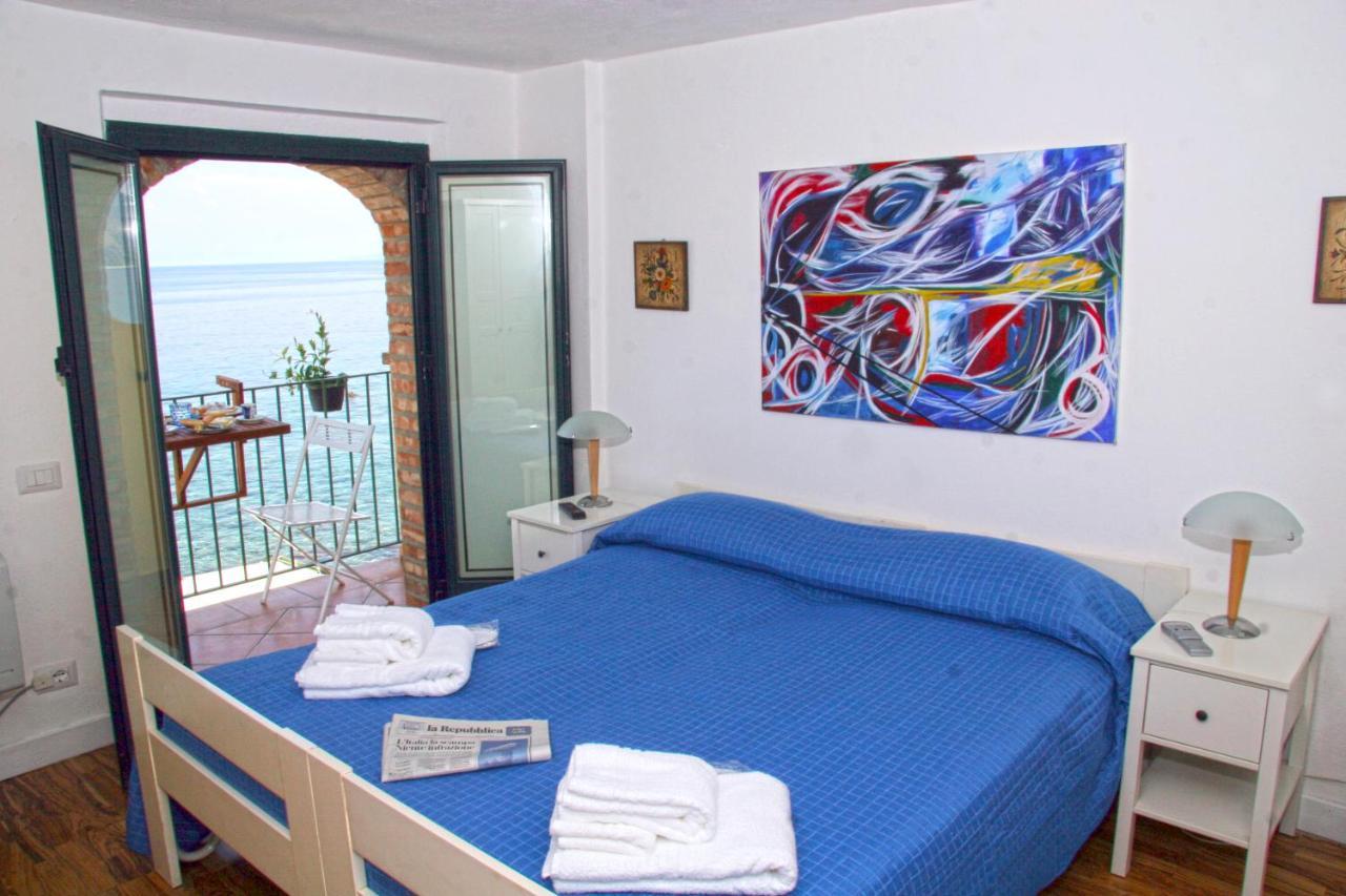 Bb Il Generale Bed & Breakfast Scilla Exterior photo