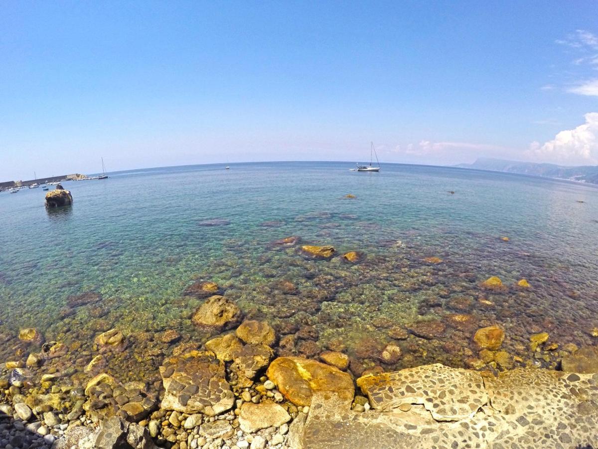 Bb Il Generale Bed & Breakfast Scilla Exterior photo