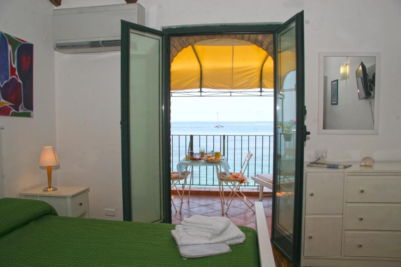 Bb Il Generale Bed & Breakfast Scilla Exterior photo